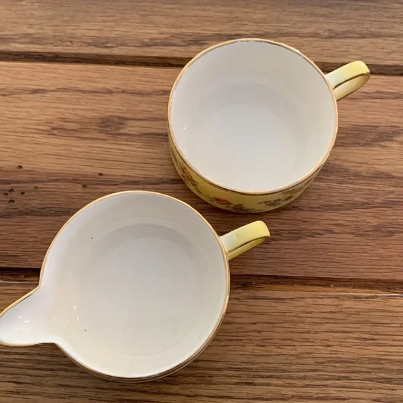 Royal Wilton china stackable sugar and creamer cups - Picture 3 of 9